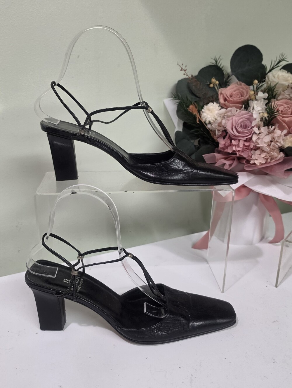 Fendi Black Leather T-Strap Block Heels Vintage Excellent. 6M See ⬇️ - Picture 2 of 9